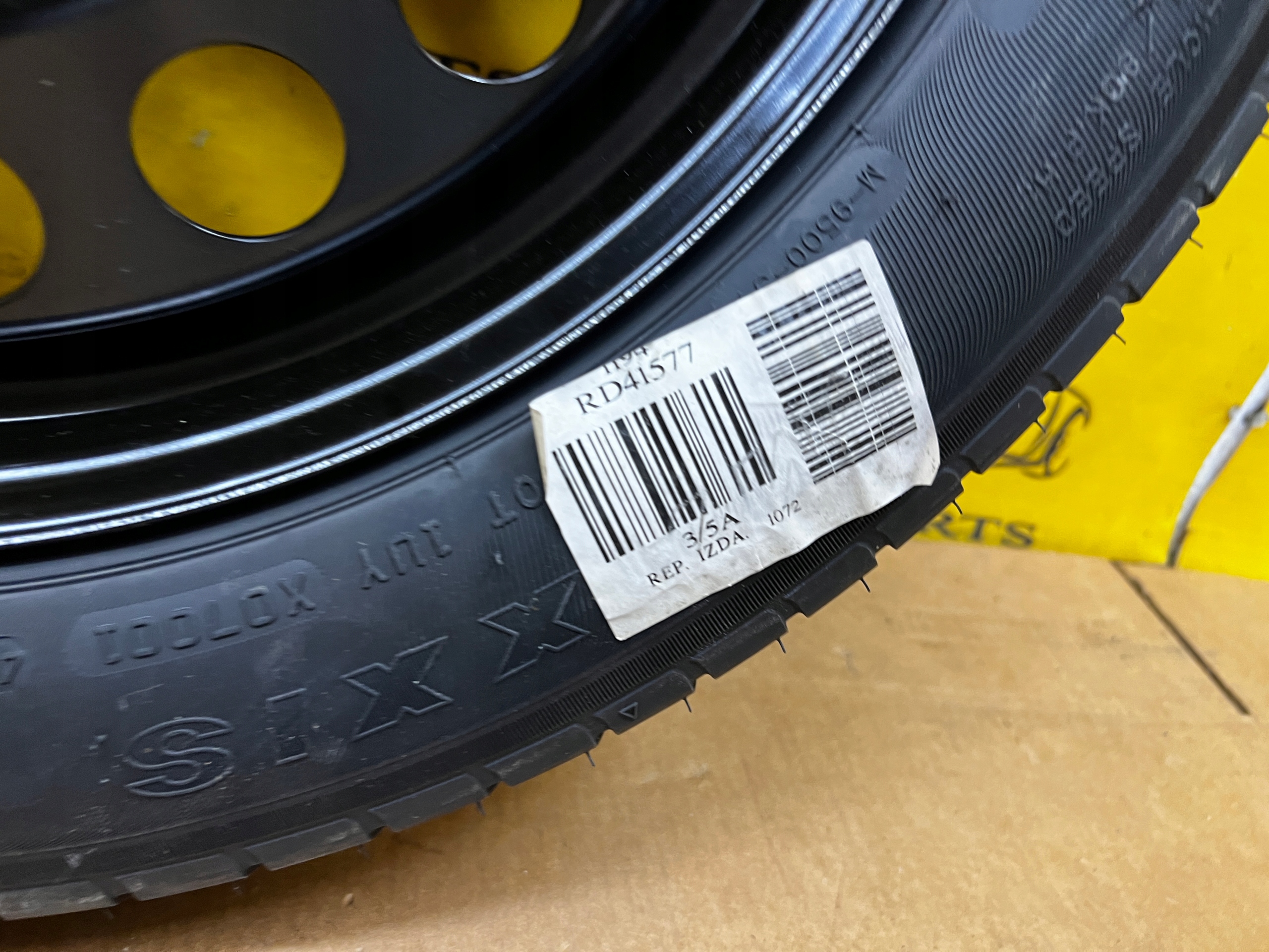 ZESTAW NAPRAWCZY KOŁO DOJAZDOWE LEWAREK FORD KUGA MK3 LIFT 165/70 R17