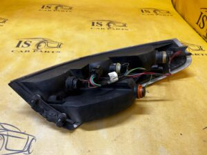 LAMPA TYŁ TYLNA PRAWY PRAWA PORSCHE CARRERA 911 996