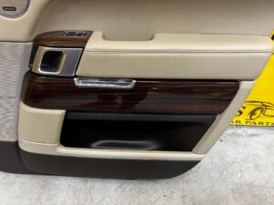 TAPICERKA BOCZEK DRZWI PRZÓD PRAWY RANGE ROVER VOGUE L405 ALMOND MERIDIAN
