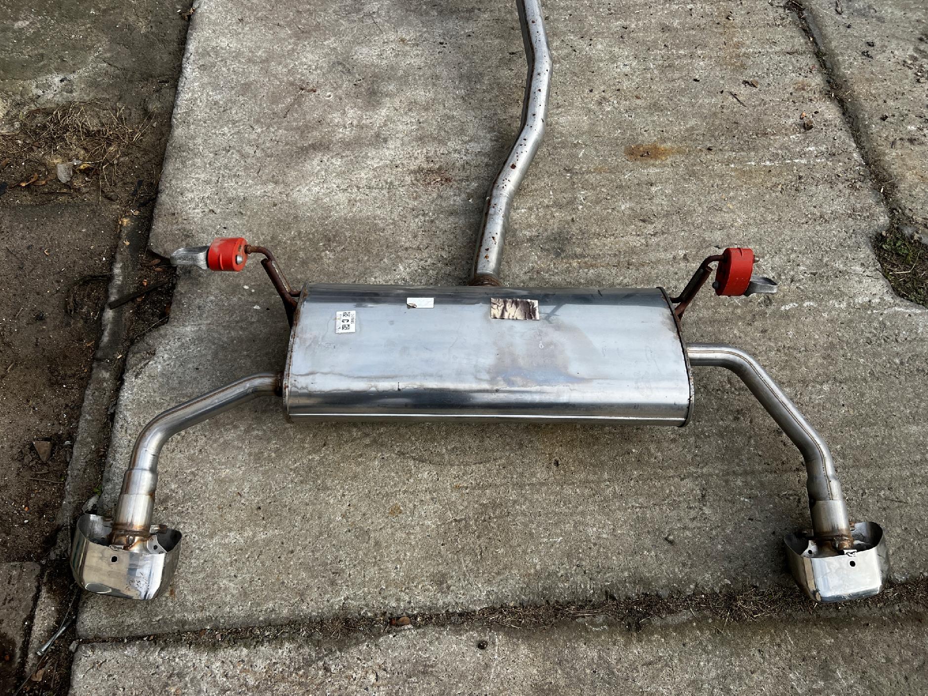 KOMPLET WYDECH RURA WYDECHOWA TŁUMIK FORD KUGA MK3 2.5 HYBRID PHEV ST-LINE