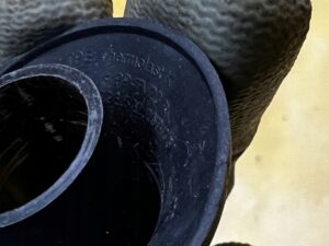 ZAŚLEPKA OSŁONA FOTELA KANAPY TYŁ PRAWY LEWY PORSCHE CARRERA 911 996 CABRIO