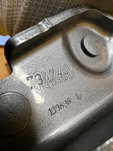 ZAWIAS MASKI POKRYWY SILNIKA LEWY BMW 5 G30 G31