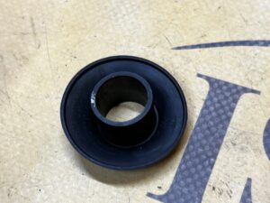 ZAŚLEPKA OSŁONA FOTELA KANAPY TYŁ PRAWY LEWY PORSCHE CARRERA 911 996 CABRIO