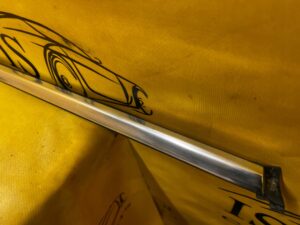 LISTWA ZGARNIAJĄCA SZYBY DRZWI TYŁ PRAWY CHROM PEUGEOT 508 I KOMBI SW