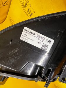 LAMPA TYŁ TYLNA LEWY LEWA DACIA SANDERO III