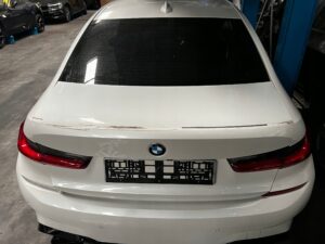 KPL KLAPA BAGAŻNIKA ZDERZAK TYŁ 6 X PDC LAMPY M-PAKIET BMW 3 G20 2019R EU