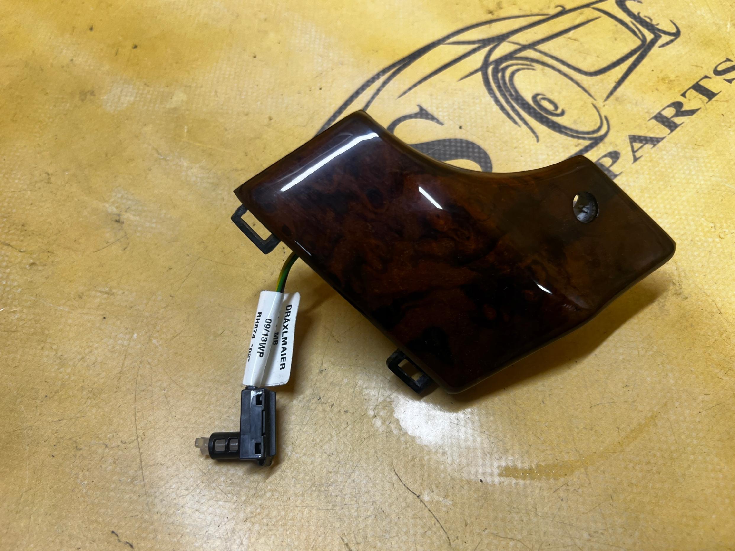 LISTWA DEKOR DESKI KONSOLI DREWNO MERCEDES GL X166
