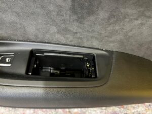 TAPICERKA BOCZEK DRZWI TYŁ PRAWY ALCANTARA BOSE AUDI A6 C7 LIFT 4G