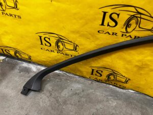 LISTWA RAMKA SZYBY DRZWI PRZÓD PRAWA PRAWY PEUGEOT 508 I