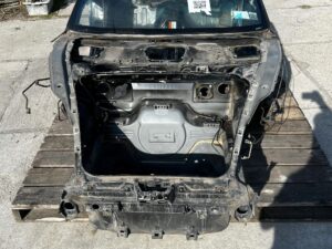 KAROSERIA RAMA KOMPLETNA WANNA ĆWIARTKI PORSCHE CARRERA 911 996 CABRIO