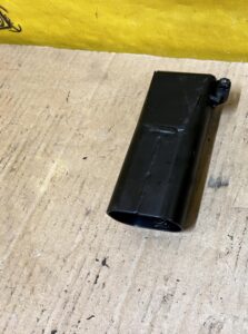 MOCOWANIE WSPORNIK UCHWYT LEWY PORSCHE CARRERA 911 996 CABRIO