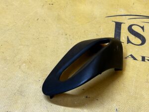 OSŁONA PASA BEZPIECZEŃSTWA PRZÓD PRAWY PORSCHE CARRERA 911 996 CABRIO