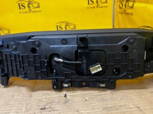 LICZNIK ZEGARY LCD EKRAN WYŚWIETLACZ RADIA OPEL ASTRA L VI 6 EU