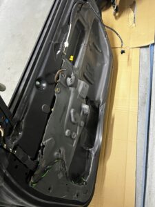 DRZWI PRAWA STRONA PRAWY PRZÓD PORSCHE CARRERA 911 996 L741