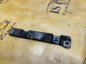 UCHWYT WSPORNIK UKŁADU WYDECHOWEGO WYDECHU PORSCHE CARRERA 911 996 3.4