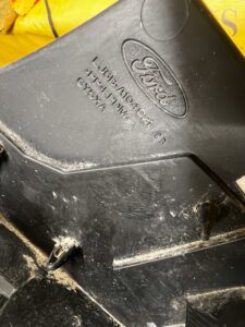 OSŁONA LISTWA PROGU PROGOWA PRÓG LEWY LEWA FORD KUGA MK3 LIFT