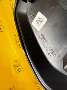 KOMPLET OSŁONA ZAŚLEPKA BOCZEK DESKI LEWA PRAWA FORD KUGA MK3