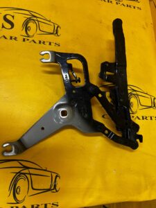 KOMPLET ZAWIASY MASKI POKRYWY SILNIKA NABÓJ NABOJE BMW X6 F16 CARBONSCHWARZ