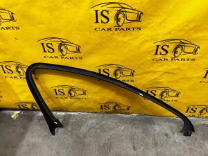 LISTWA RAMKA SZYBY DRZWI PRZÓD PRAWA PRAWY PEUGEOT 508 I