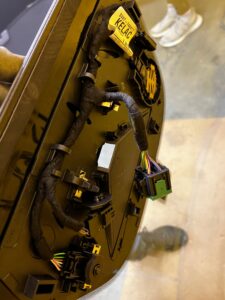 SZYBA PRZÓD CZOŁOWA PODGRZEWANA SOUNDSCREEN KAMERA FORD KUGA MK3 LIFT 24R