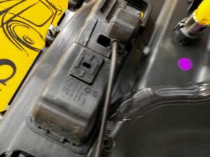 BOCZEK TAPICERKA BAGAŻNIKA LEWY LEWA FORD KUGA MK3