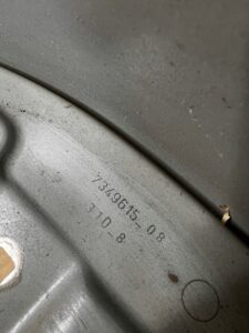 BŁOTNIK PRZÓD PRZEDNI LEWY BMW 5 G30 G31 ALU