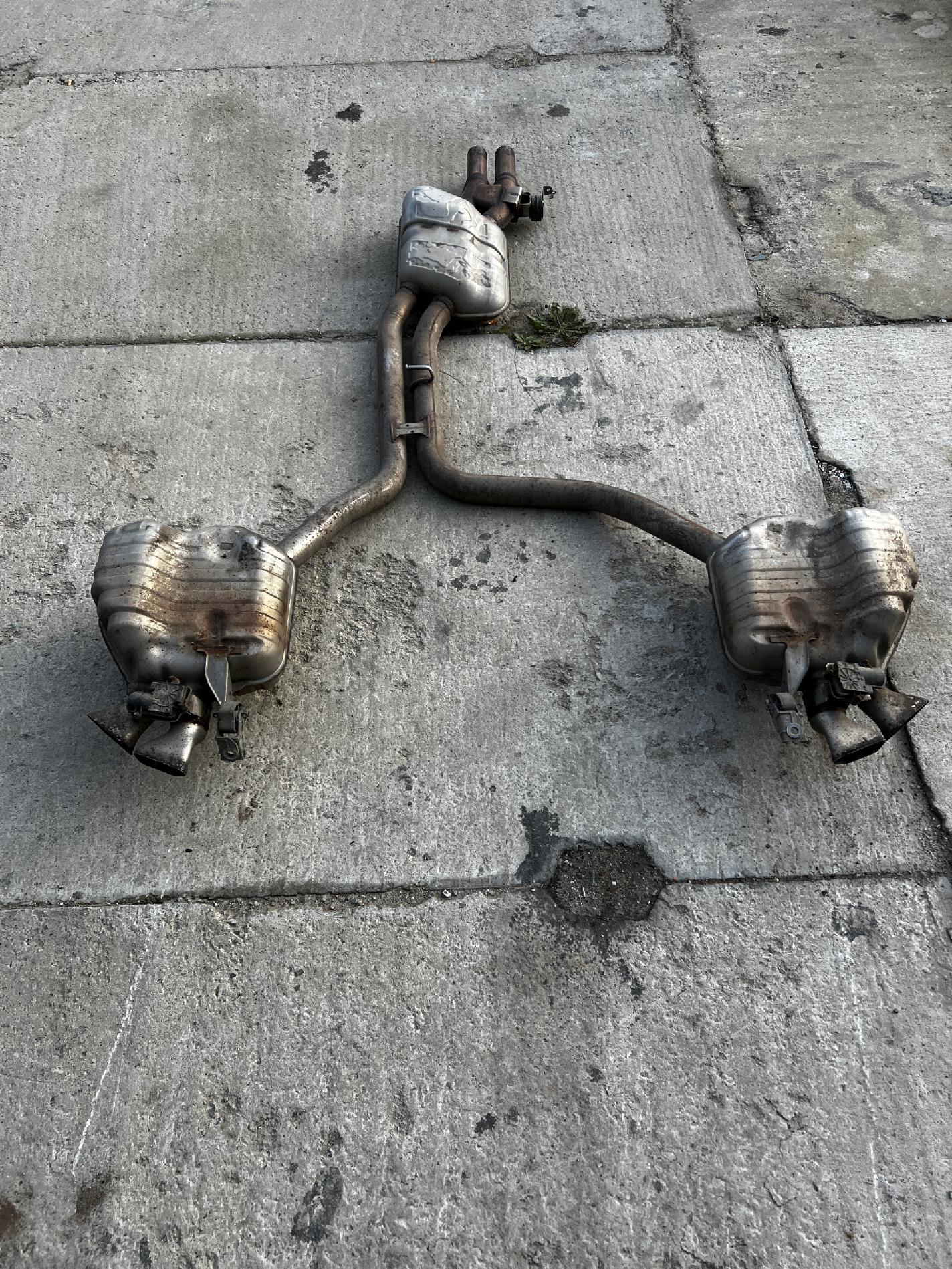 KOMPLET WYDECH RURA WYDECHOWA TŁUMIK AUDI A8 D4 4.0 TFSI