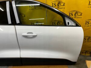 DRZWI PRAWA STRONA PRAWY PRZÓD TYŁ FORD KUGA MK3 LIFT FROZEN WHITE 2024R