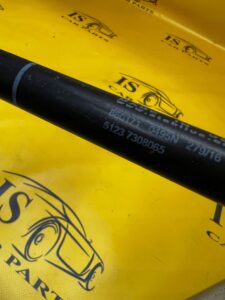 KOMPLET ZAWIASY MASKI POKRYWY SILNIKA NABÓJ NABOJE BMW X6 F16 CARBONSCHWARZ