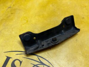 UCHWYT WSPORNIK OSŁONY UKŁADU WYDECHOWEGO WYDECHU MERCEDES GL X166 3.0 CDI