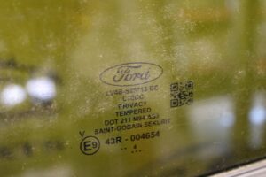 DRZWI LEWA STRONA LEWY PRZÓD TYŁ FORD KUGA MK3 LIFT BURSTING GREEN 2024R