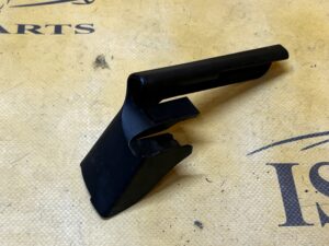 OSŁONA PROWADNICY FOTELA PRZÓD PRAWY PORSCHE 911 996 CARRERA