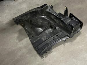 ĆWIARTKA PODŁUŻNICA FARTUCH KIELICH PRZÓD PRAWY FORD FUSION LIFT USA 2017R