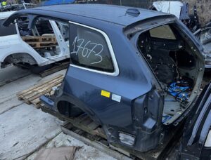 ĆWIARTKA WANNA PAS TYŁ VOLVO XC90 II 723 2018R