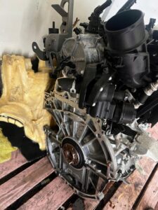 SILNIK KOMPLET SŁUPEK TURBO WTRYSKI RENAULT DACIA 1.3 TCE H5HB470 H5H 470