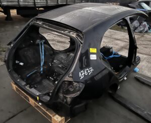 ĆWIARTKA BŁOTNIK PRÓG SŁUPEK PAS TYŁ PRAWY MERCEDES A W177 HB 20R 9696 696