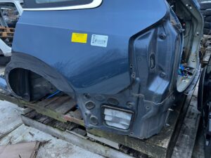 ĆWIARTKA BŁOTNIK PRÓG SŁUPEK PAS TYŁ LEWY VOLVO XC90 II 723 2018R