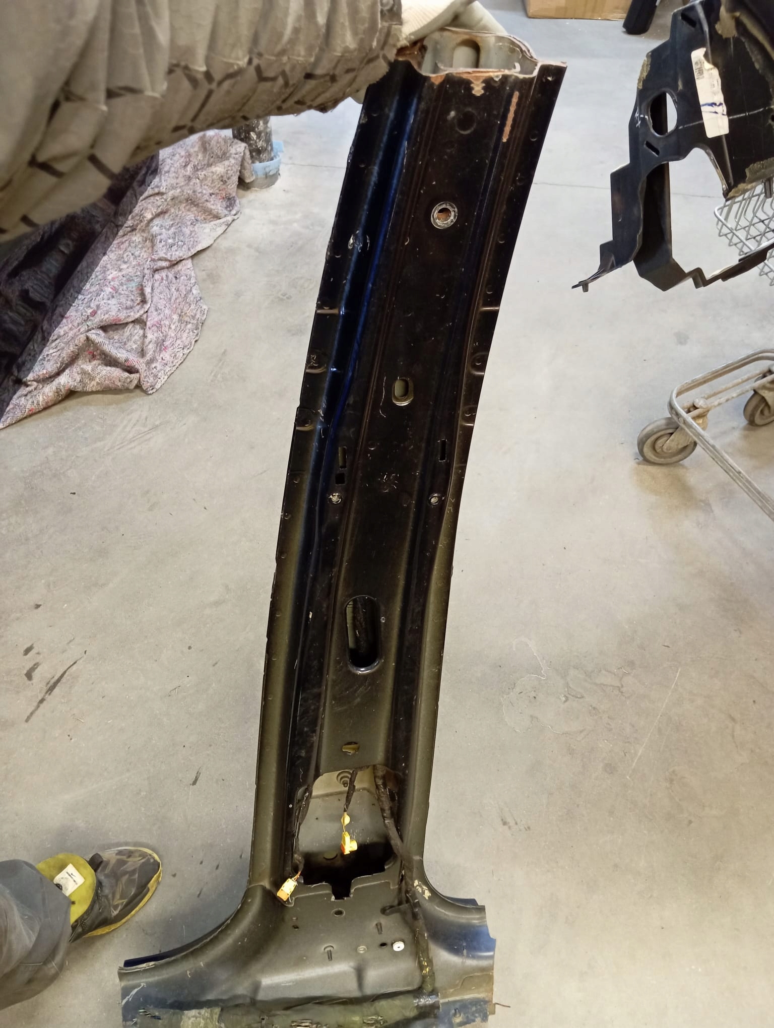 ĆWIARTKA SŁUPEK ŚRODKOWY B PRÓG PRAWY LAND ROVER DISCOVERY SPORT L550 LIFT