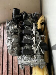 SILNIK KOMPLET SŁUPEK TURBO WTRYSKI RENAULT DACIA 1.3 TCE H5HB470 H5H 470