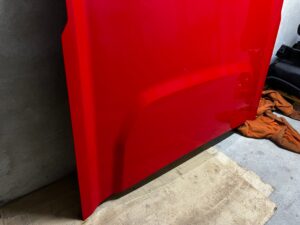 MASKA POKRYWA SILNIKA FORD BRONCO 21- RACE RED