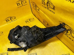 REFLEKTOR LAMPA PRZÓD PRAWY XENON HYUNDAI I40 LIFT EUROPA