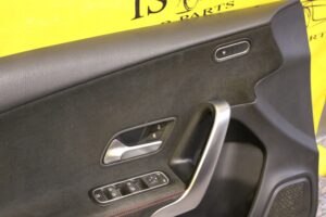WNĘTRZE FOTELE KANAPA BOCZKI SKÓRA ALCANTARA MERCEDES A W177 A35 AMG HB EU