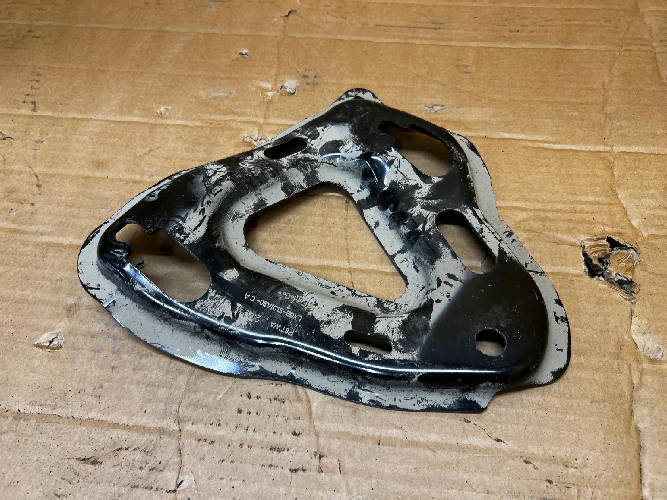 WSPORNIK MOCOWANIE SANEK WÓZKA PRZÓD PRAWY FORD KUGA MK3