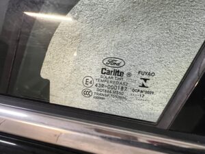 DRZWI LEWA STRONA LEWY PRZÓD FORD FUSION 2017R G1