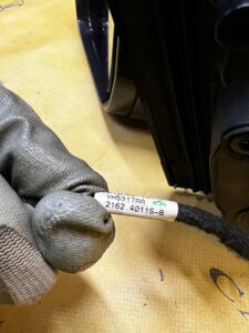 LUSTERKO ZEWNĘTRZNE LEWE 8PIN 8 PIN CZARNE LAND ROVER DISCOVERY V L462 EU