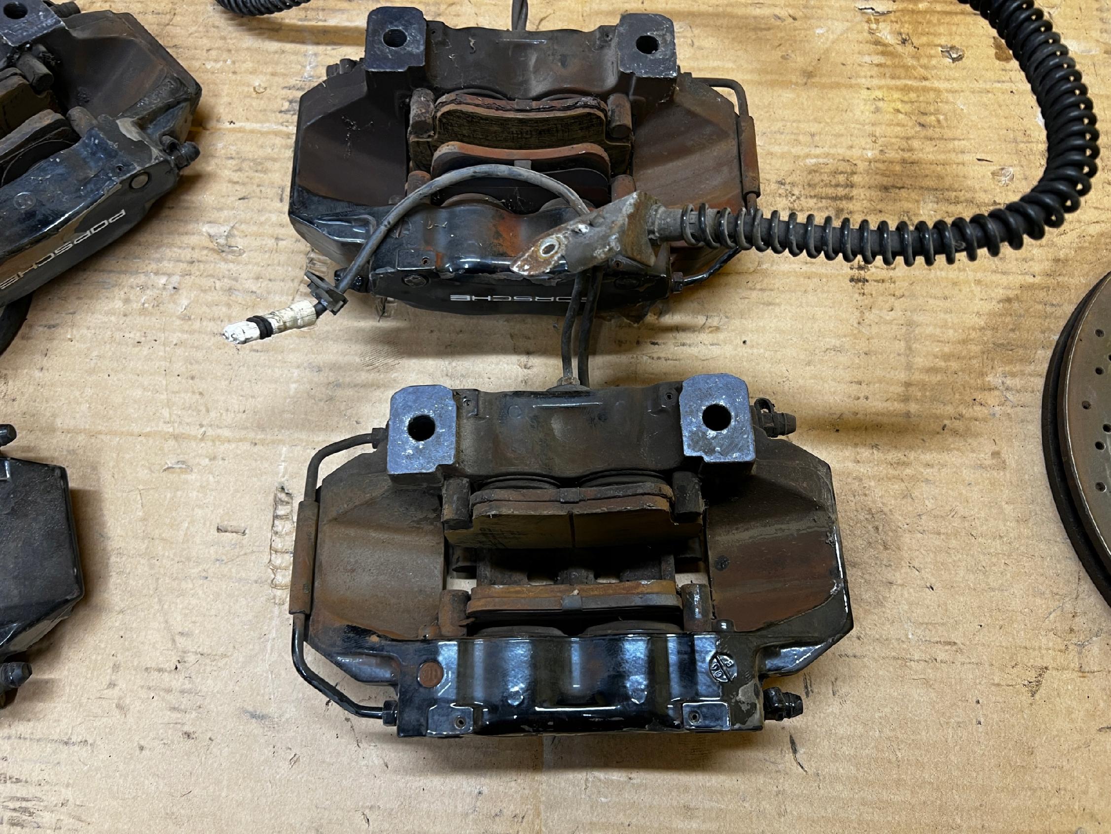 KPL HAMULCE TARCZE ZACISKI HAMULCOWE PRZÓD TYŁ BREMBO PORSCHE 911 996 3.4