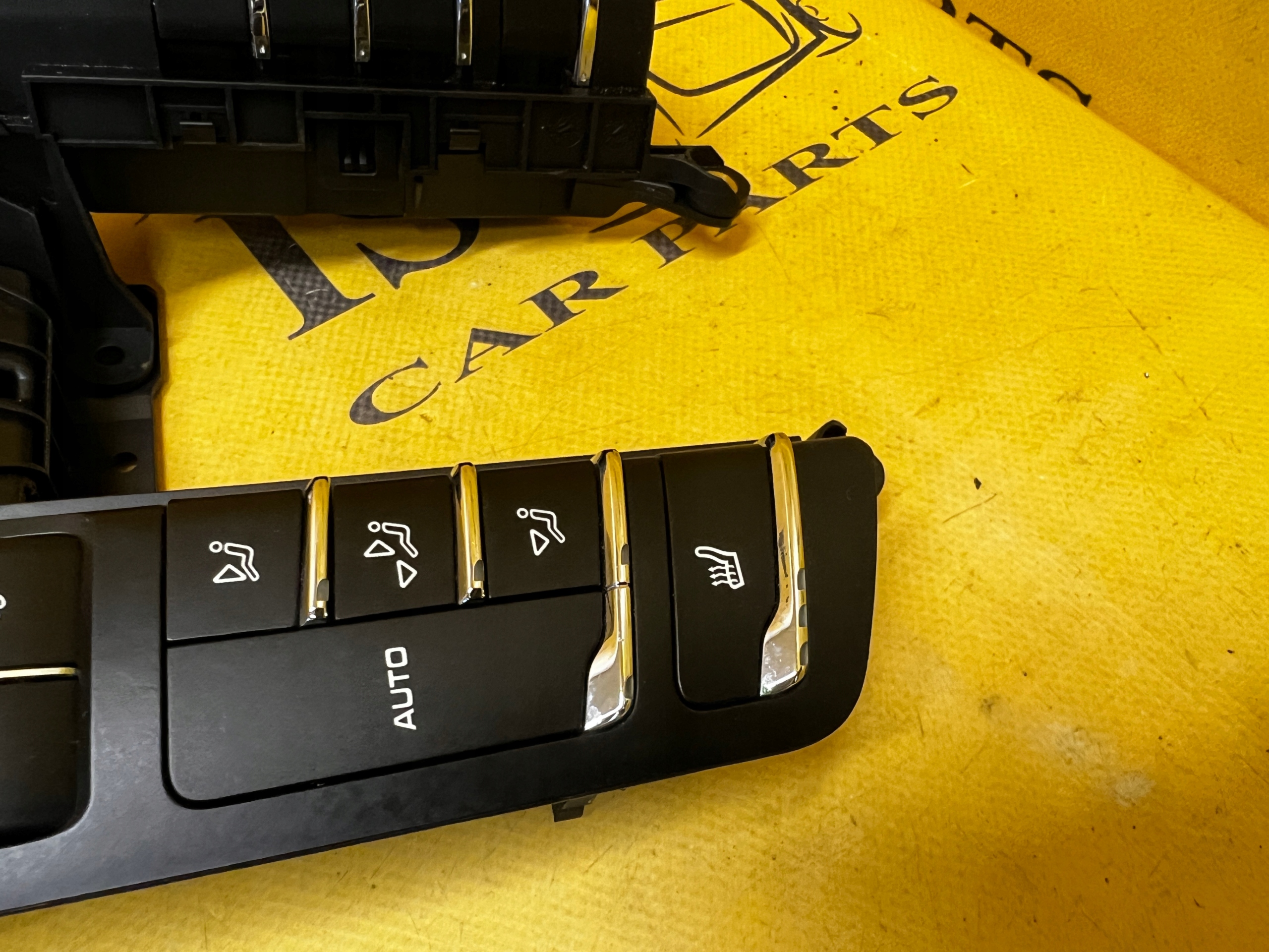 PANEL PRZEŁĄCZNIK STEROWANIA KLIMATYZACJI TYŁ PORSCHE PANAMERA 970 I LIFT
