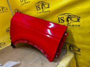 BŁOTNIK TYŁ PRAWY FORD BRONCO 21- RACE RED