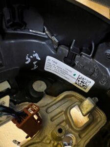 NOWA KIEROWNICA SKÓRA MULTIFUNKCJA FORD KUGA MK3 LIFT ST-LINE