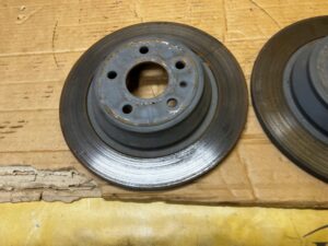 KOMPLET TARCZE HAMULCOWE TYŁ TYLNE FORD FUSION LIFT USA 2.0 ECOBOOST